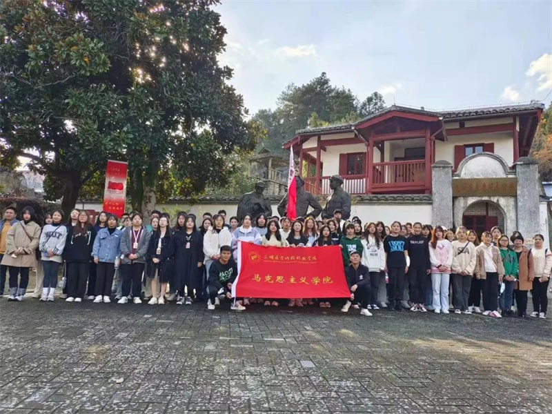 111_副本.jpg 111_副本.jpg
